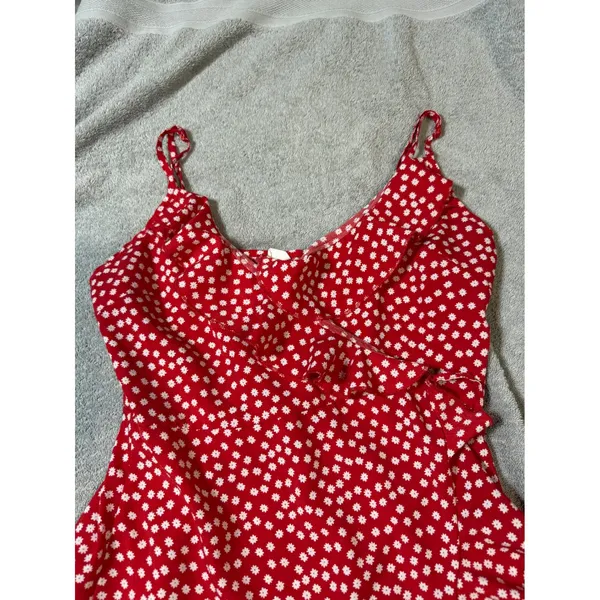 H&M Size Medium Red White Floral Wrap Mini Dress Lightweight Adjustable‎ Spring - Image 2