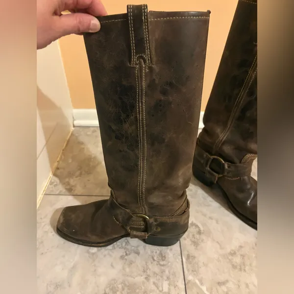 Frye Harness 15R Leather Boots in Chocolate - Image 7