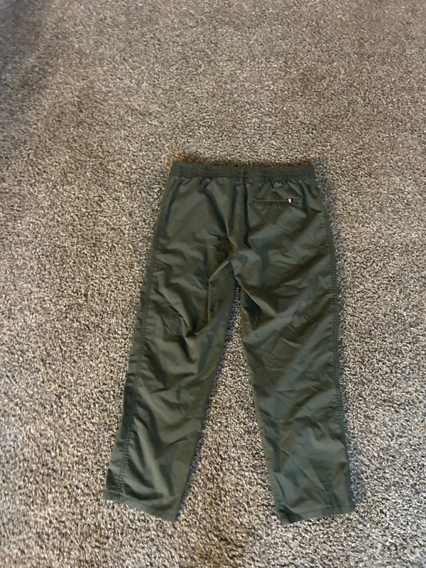 Tommy Hilfiger olive green Cargo Pants Women’s Size small‎ petite baddie fall - Image 8