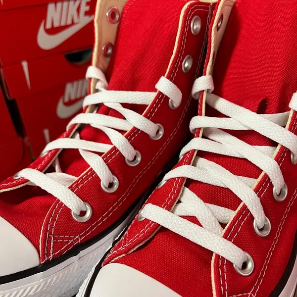 Converse Women's Red Trainers - Image 6