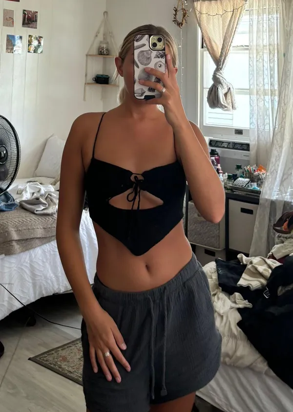 Black Knit Cut Out Crop Size XS - Image 3