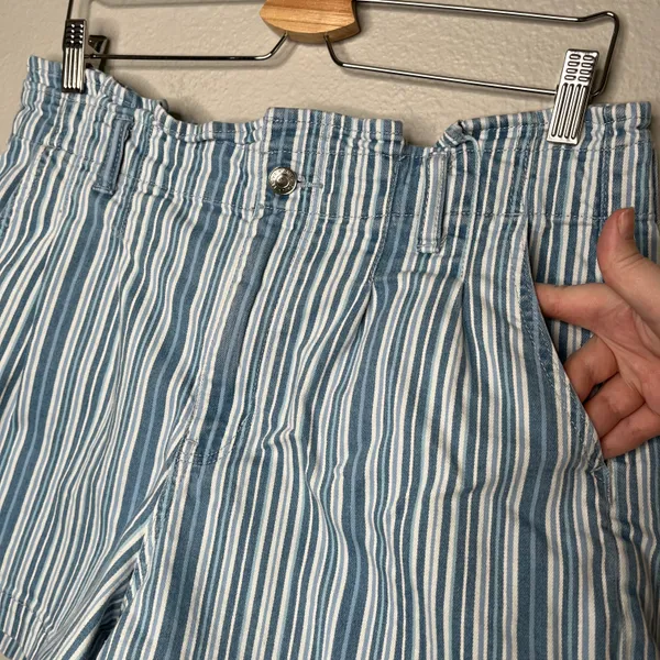 striped paper bag waist mom shorts size 14 - Image 4