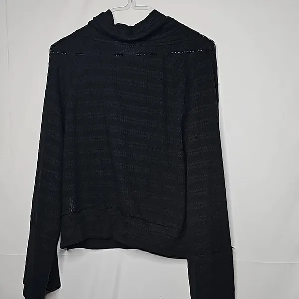 Free People raw hem cowl neck long sleeve knitted black pull over sweater sz M - Image 6