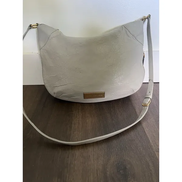 Marc Jacobs Expandable"Washed Up" Messenger Hobo Crossbody Bag Grey Leather - Image 11
