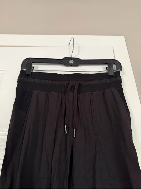 Lululemon Black Dance Joggers Elastic Waist - Image 4
