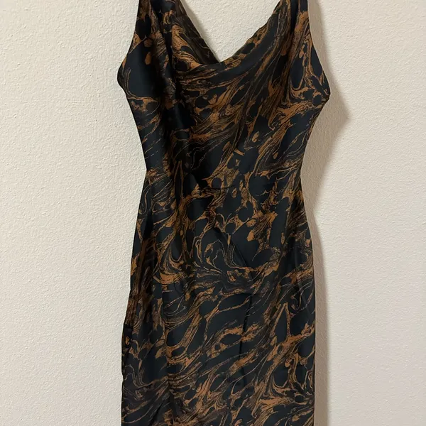 Urban Outfitters Black and Brown Swirl Design Fashionable Dress - Image 7