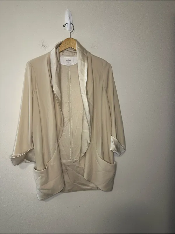 NWT Aritzia wilfred chevalier blazer cool beige office preppy minimalist sz 10 - Image 3