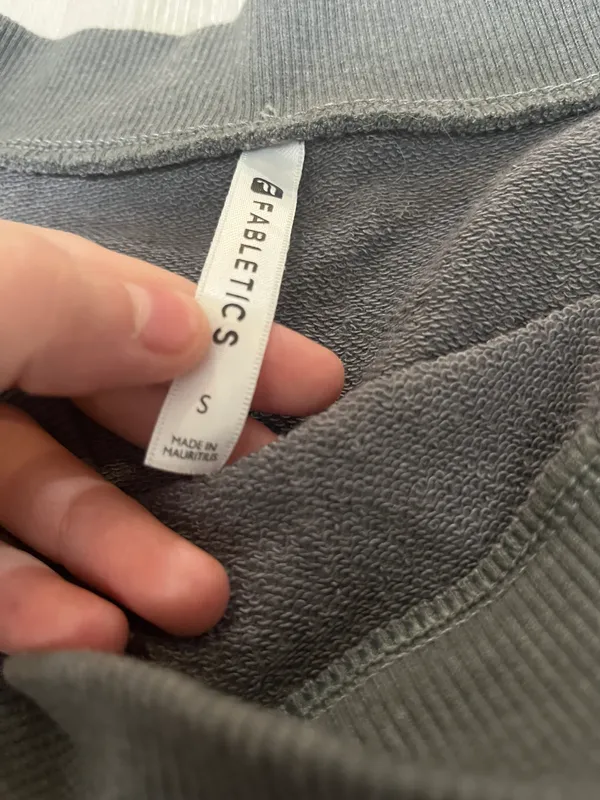 Fabletics Sweatshirt - Image 2