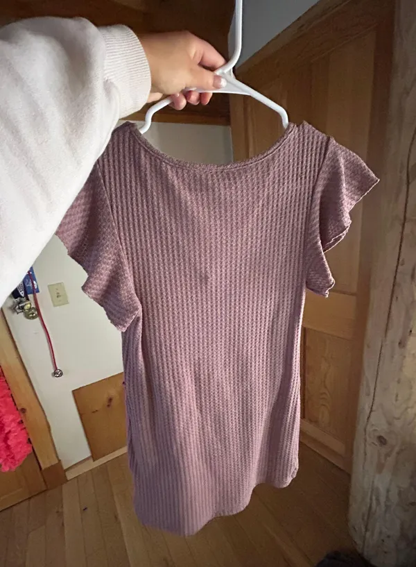 !Cute Flowy Top! Purple - Image 3