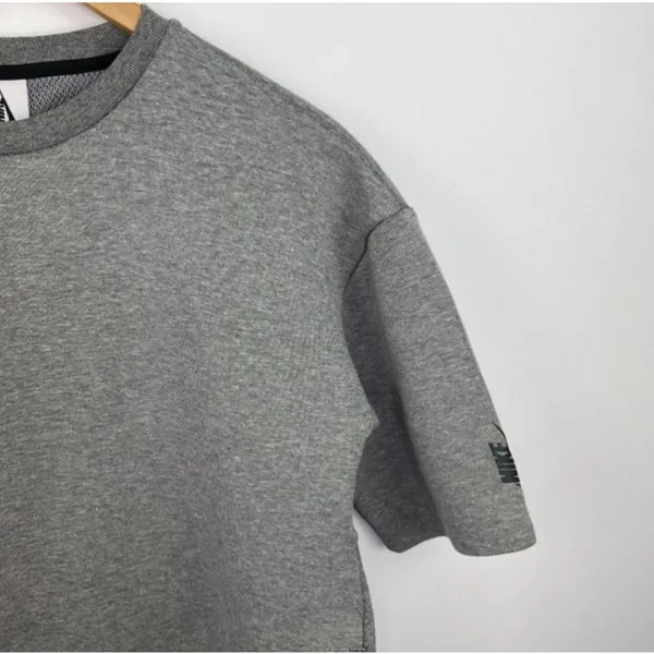 Nike Dress Women SMALL‎ Gray Lab Essential Tech Fleece Tunic Short Sleeve Thick - Image 3