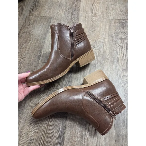 BARETRAPS Medley Ankle Booties 8.5W Brown Leather Block Heel Zip Closure - Image 2