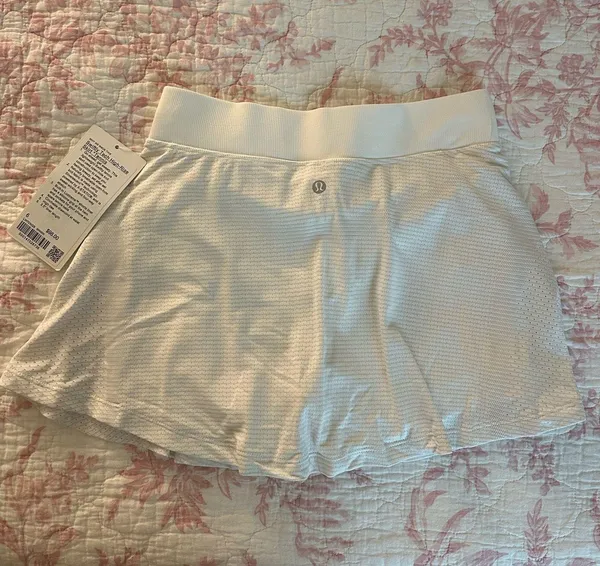 Lululemon Swiftly Tech skirt - Image 2