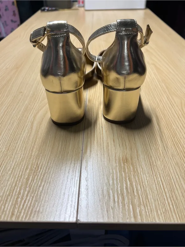 J.Crew Factory Gold Metallic Ankle Strap Block Heel Pumps Size 8 - Image 6