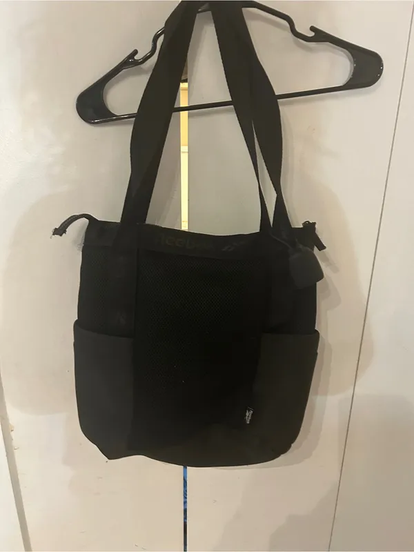 Reebok Black Mesh Front Tote - Image 3