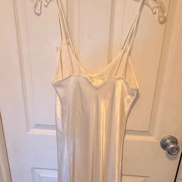 Flora Nikrooz Negligee - Image 2