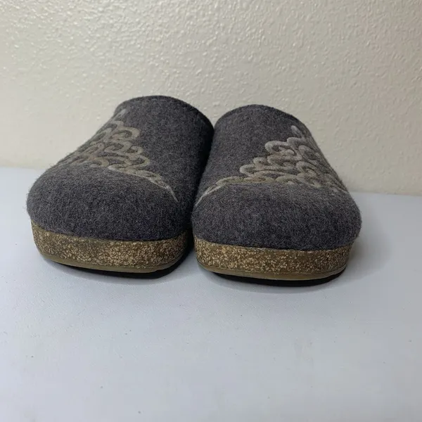 Haflinger Clog Slippers Slip On Gray Embroidered Pattern Women’s Sz 37 US 6 - Image 3
