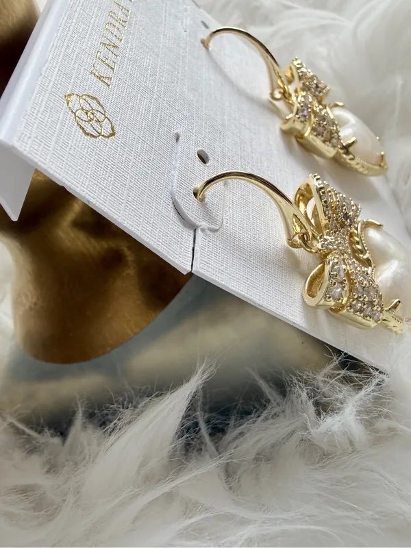 Kendra Scott Haisley Heart Drop Earrings Gold And Ivory Mother Of Pearl - Image 4
