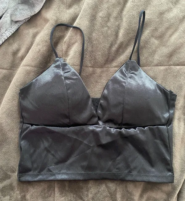 SheIn black padded crop top - Image 3
