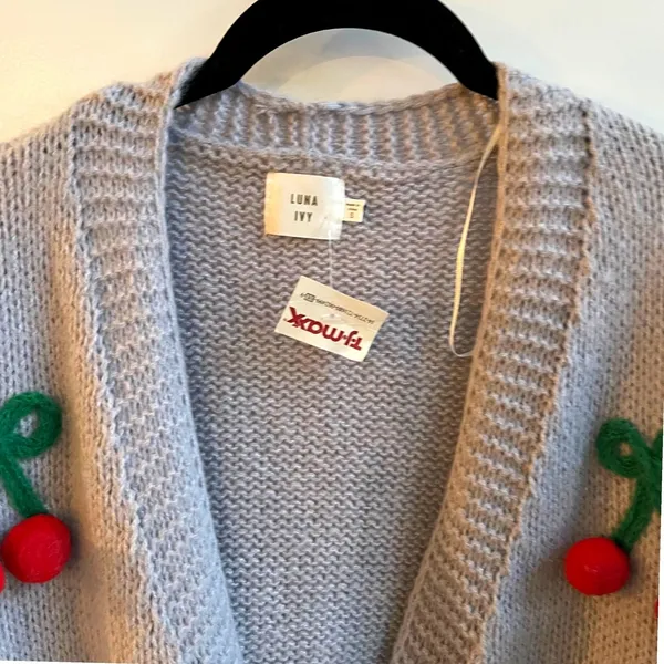 Luna Ivy Grey Blue Chunky‎ Knit Cherry Cardigan Sweater NWT Womens Small - Image 3