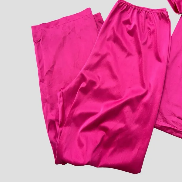 Vintage Vanity Fair Hot Pink Pajama Set Women’s Medium Short Sleeve Top & Pants - Image 7
