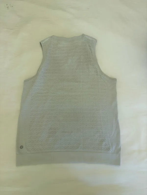 lululemon athletica Perforated Light Blue Ribbed Tank - Image 2