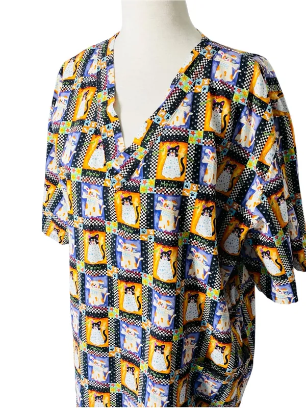 VINTAGE VETERINARY APPAREL COMPANY Cats & Dogs Scrub Top - Image 6