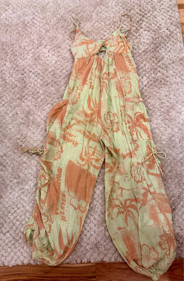Urban Outfitters Summer Jumpsuit - Image 2