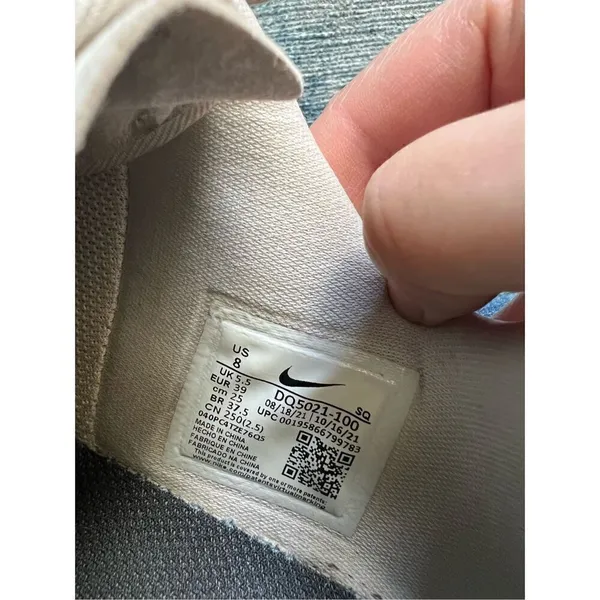 Nike Air Force 1 Low Fontanka in Triple White Women's Size 8 - Image 7