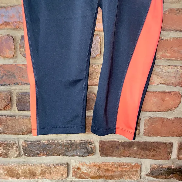 New Balance Black Coral Orange Capri Accelerate Tights Women's Size Small - Image 4