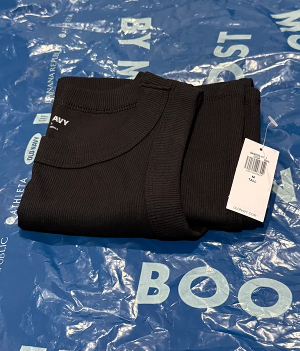 Old Navy Black High Neck Rib Knit Tank - Image 7