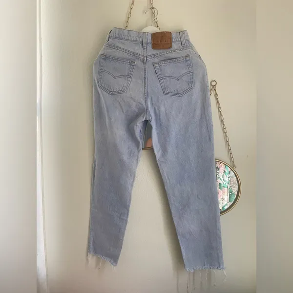 Levis Vintage 90s JEANS‎ Size 25 Raw hem 17512-4375 - Image 3