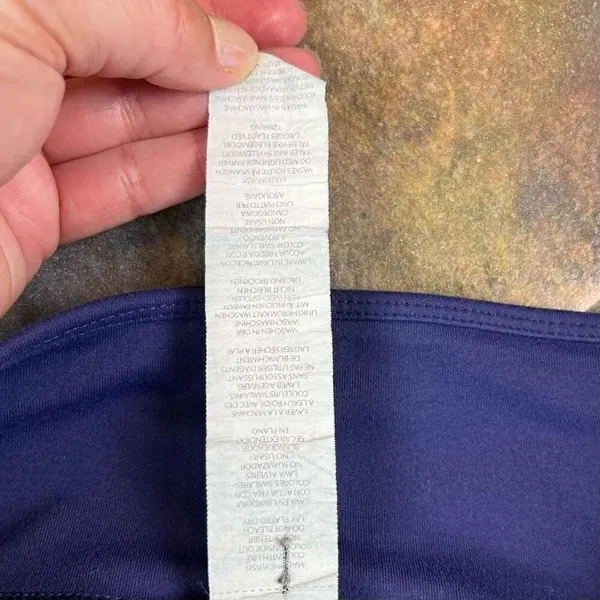 Fabletics Athletic Wear Cropped Pants Medium - Image 6