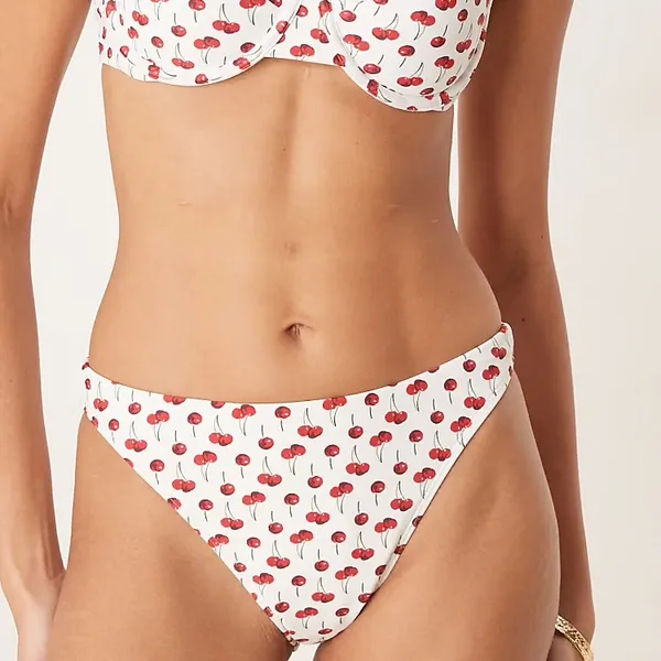 Abercrombie & Fitch curve love ruched underwire top and mid rise bikini bottoms - Image 4