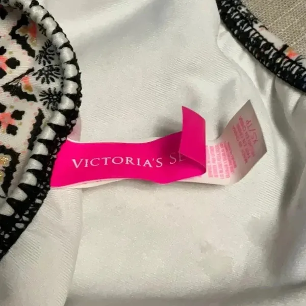 VICTORIA Secret - Image 5