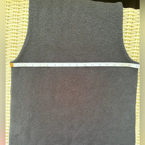 Free People Black Funnel Neck Sleeveless Sweater‎ Tunic XS chic minimalist - Image 5