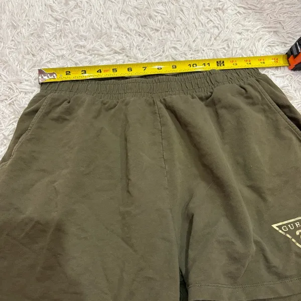Guess Fleece Pull‎ On Logo Shorts Olive green gold size large - Image 7
