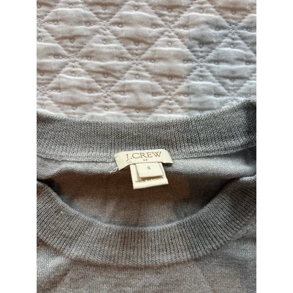 Women’s Gray Crewneck Long Sleeve Sweater - Image 2