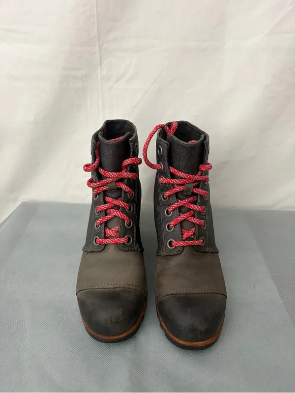Sorel Gray Canvas Leather Wedge Ankle Boots Women’s Size 9 Excellent(B227) - Image 10