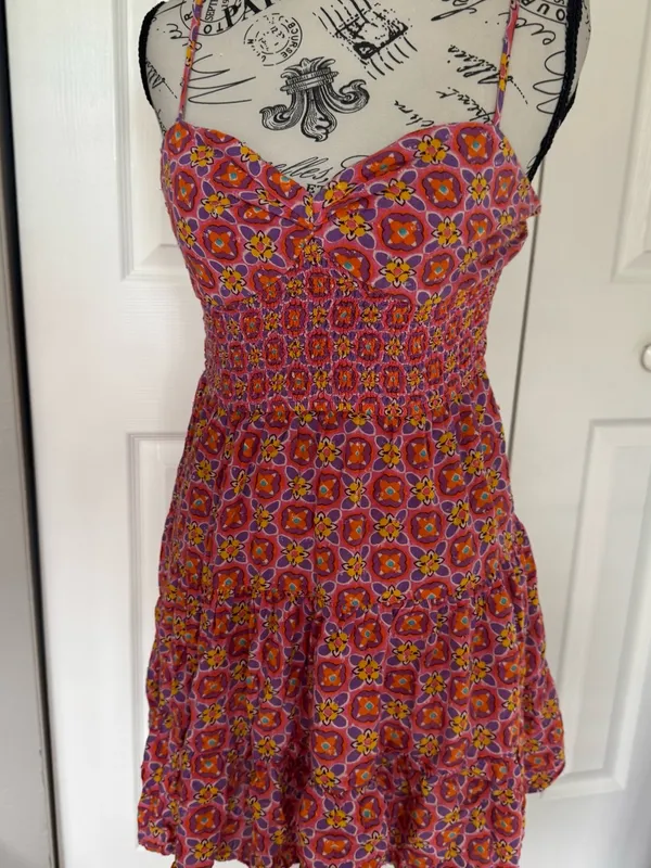 Aqua Pink Printed Bloomingdale’s Sun dress small - Image 2