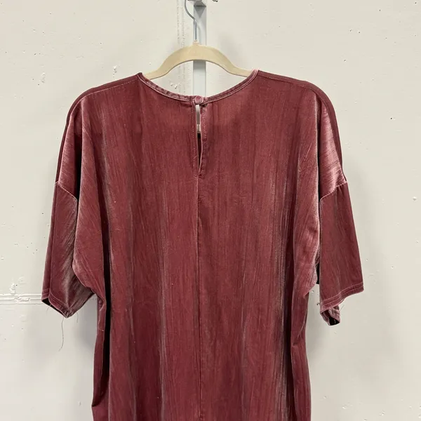 Atmosphere Pink Velvet Short Sleeve Shift Mini Dress‎ Sz 12 Keyhole Back Holiday - Image 5