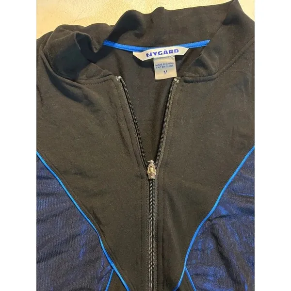 Peter Nygard women’s medium zip up long sleeve jacket - Image 2