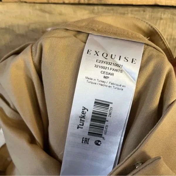 Exquise Tan Pants‎ Size Medium Petite - Image 12