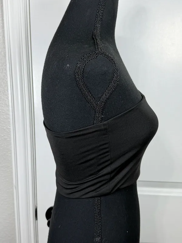 superdown Women's Black One-Shoulder Cropped Tank Top - Image 4