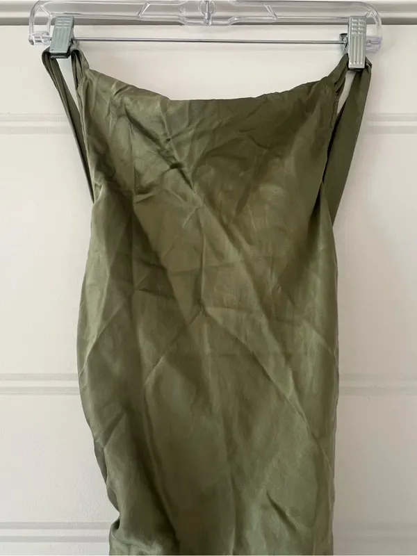 NWOT Reformation Casette Silk Dress Green Size 8 - Image 4