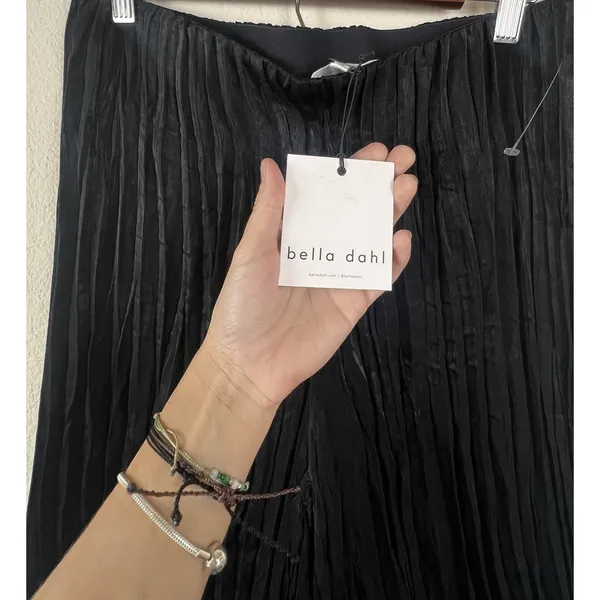 Bella Dahl Black Pleated Silky Finish Wide Leg Pants Women’s SZ M Elastic Waist - Image 8