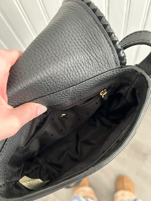 Kate Spade Black Crossbody - Image 4