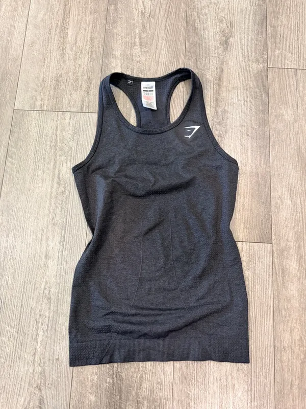 Gymshark Black Seamless High-Neck Tank Top - Image 3