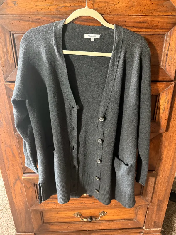 Madewell V-Neck Cardigan Button Front - Image 2