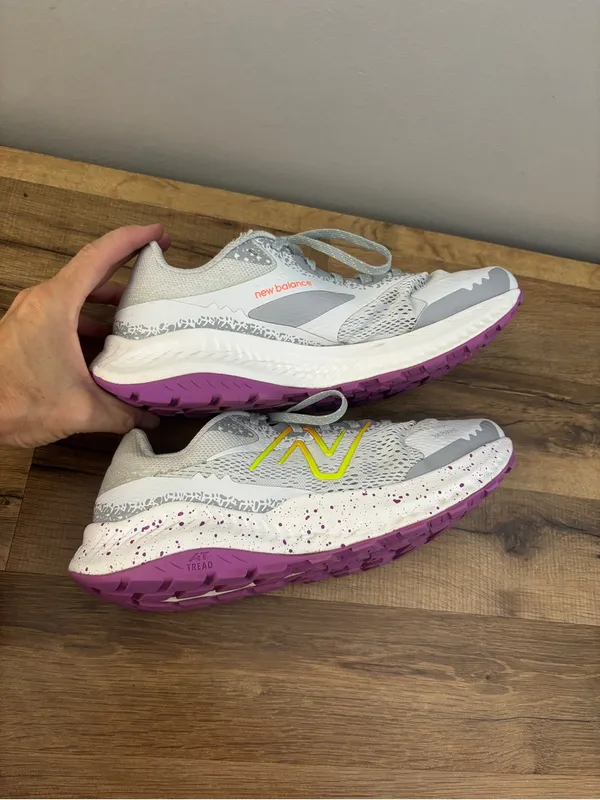 New Balance DynaSoft Nitrel V5 Quartz Grey Cosmic Rose Trail Running Shoes - Image 10