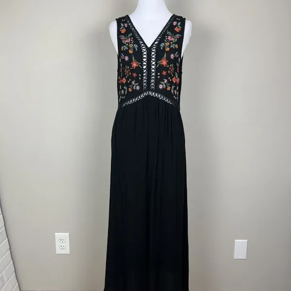 World‎ Market Dress Womens Small Medium Black Embroidered Floral Maxi Boho India - Image 12